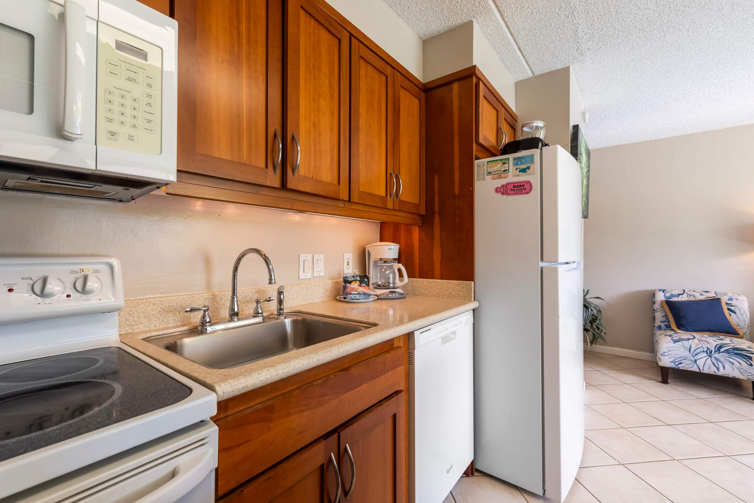 Condo in Kihei · ★4.95 · 1 bedroom · 2 beds · 1 bath - Image 8