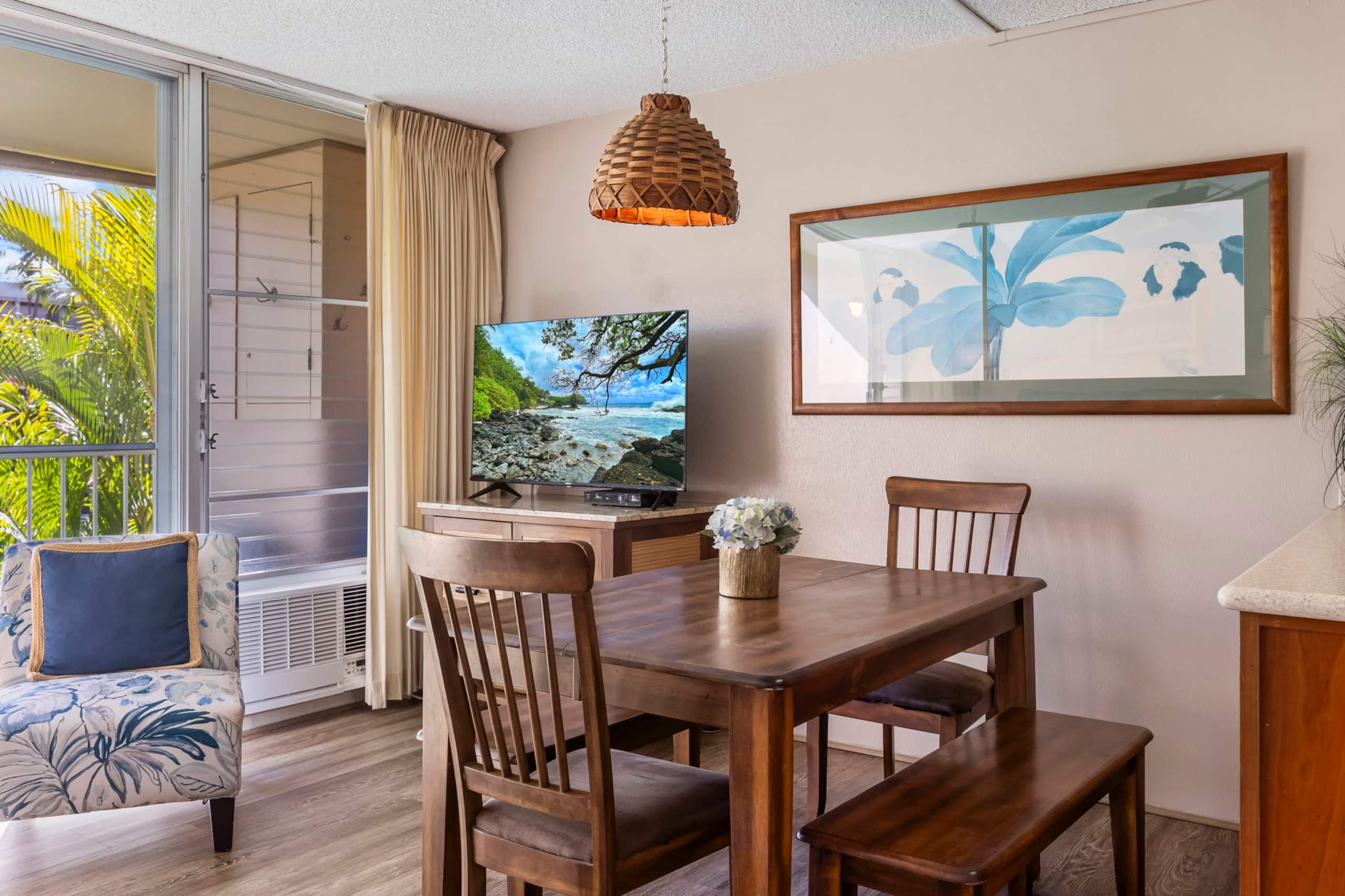 Condo in Kihei · ★4.95 · 1 bedroom · 2 beds · 1 bath - Image 3