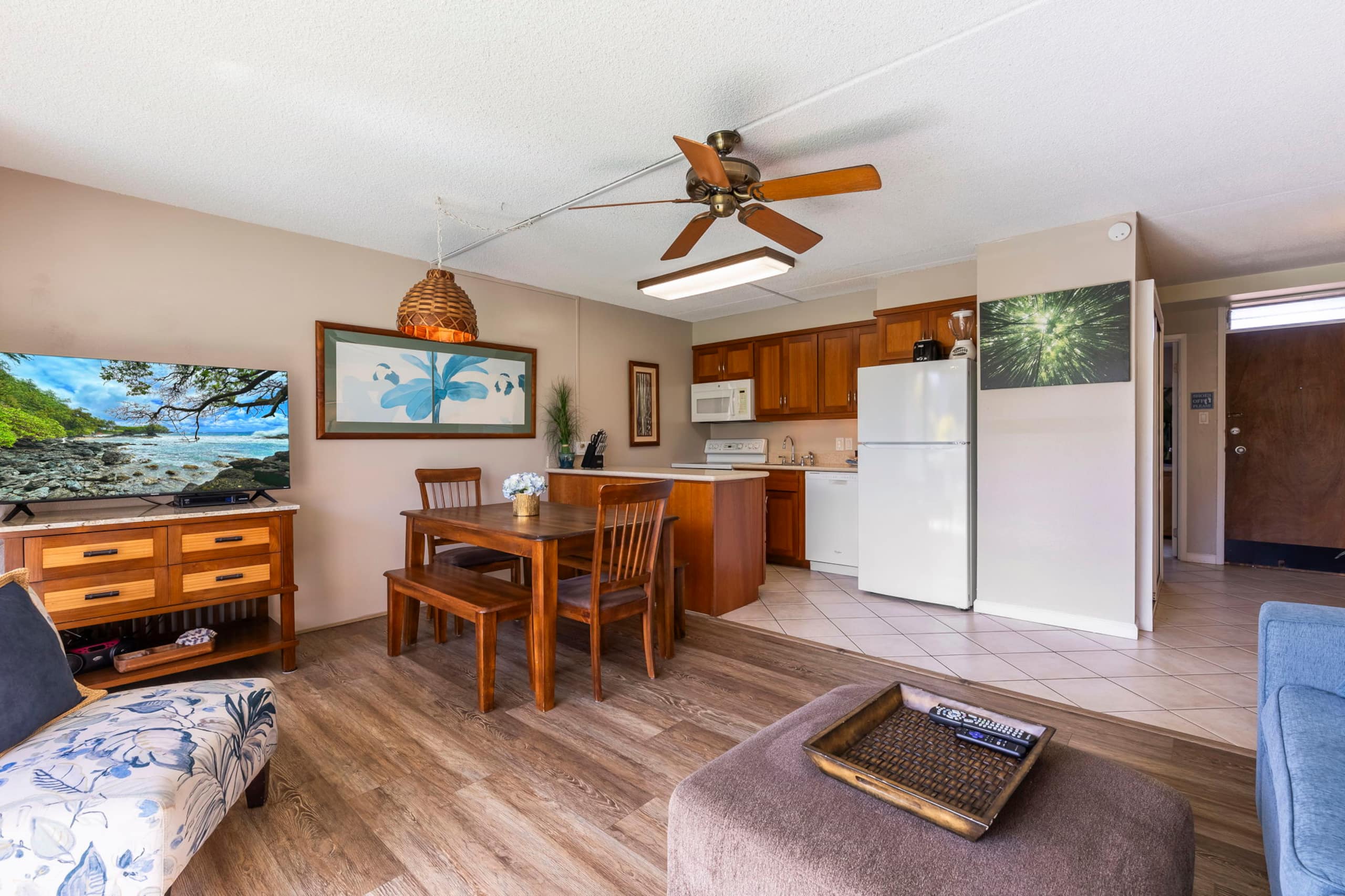 Condo in Kihei · ★4.95 · 1 bedroom · 2 beds · 1 bath - Image 5