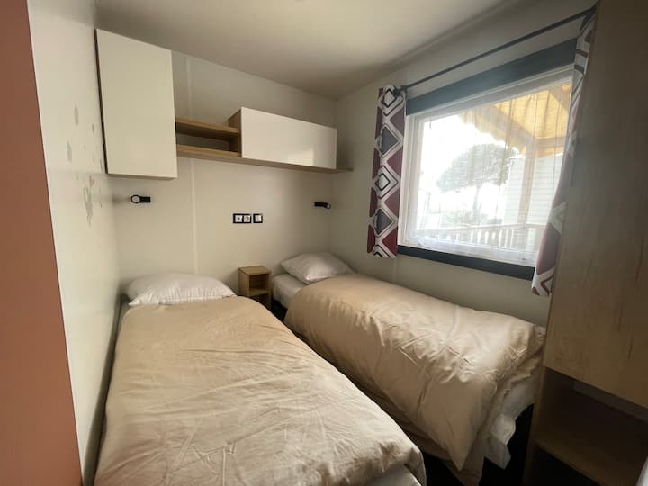 საძინებელი 3