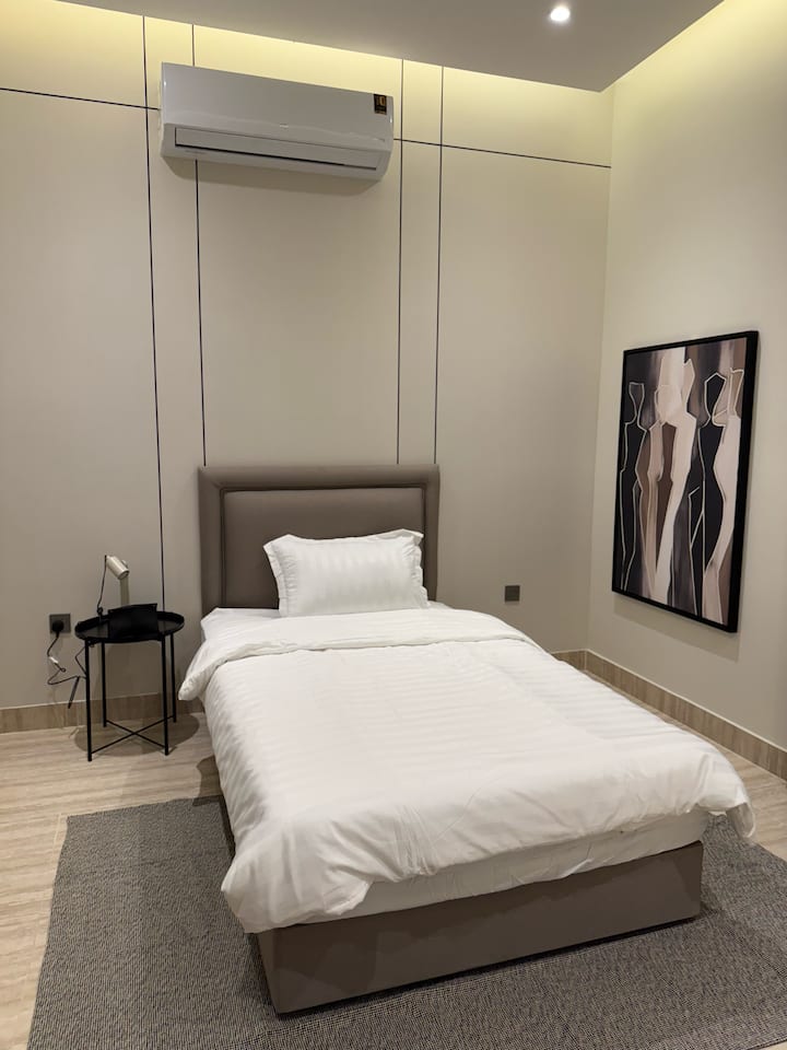 Cama de hotel individual 