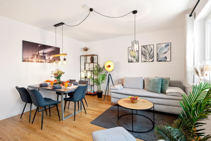 Central-200m To The Uni-parking-massagechairs-wifi - Wolfsburg