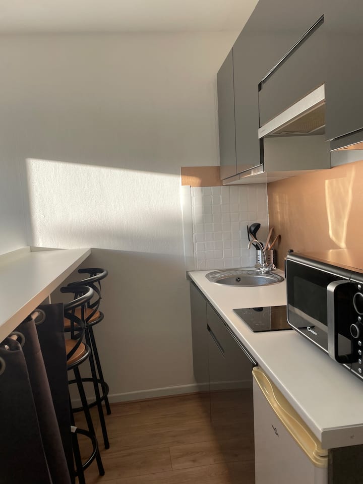 Studio Indépendant Avec Parking - Toulon
