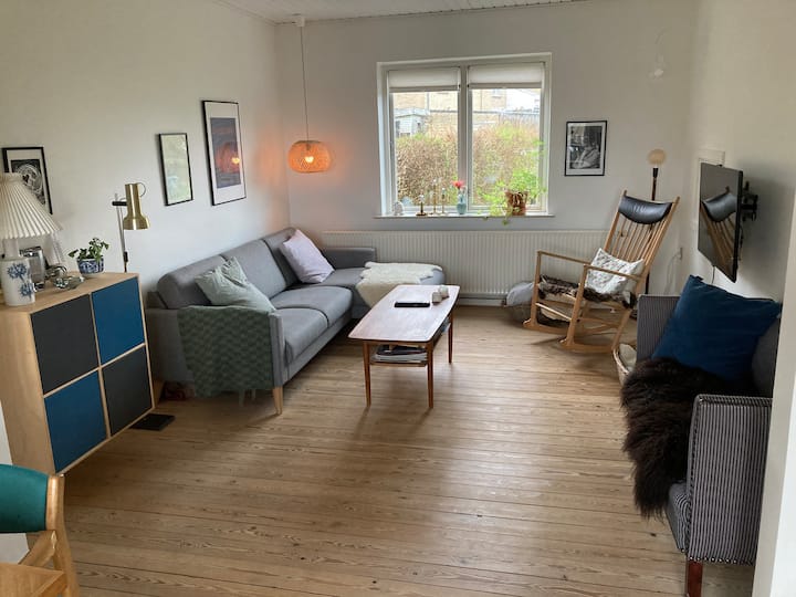 Hyggeligt Hus Med Dejlig Have Tæt  På Aarhus - Aarhus