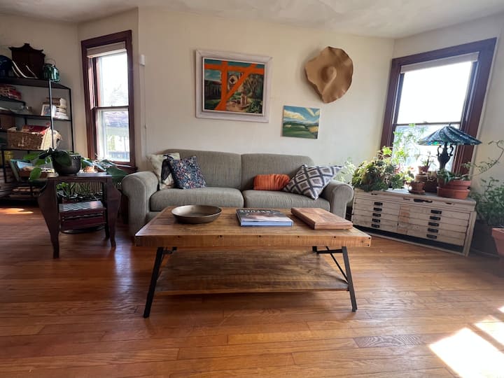 Funky 3br In Fall Creek W/piano Parlor - Ithaca, NY