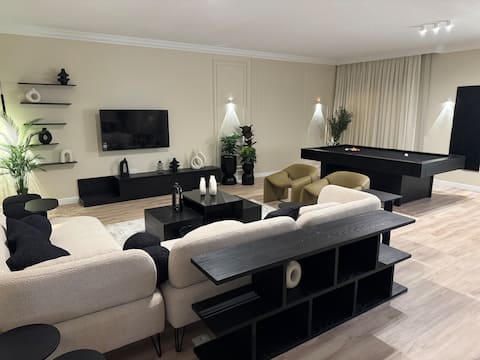 Cozy apartment w/ a garden @ Ramblas Compound