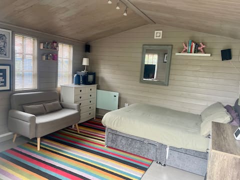 Popular Airbnb listing: Stockport’s Shed Life in Stockport