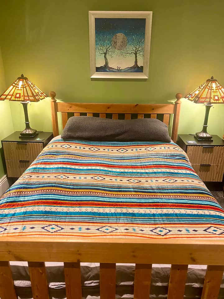 საძინებელი 1