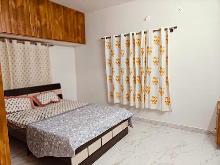 Aarunya Homestay Chitradurga Petfriendly (With Ac) - Chitradurga