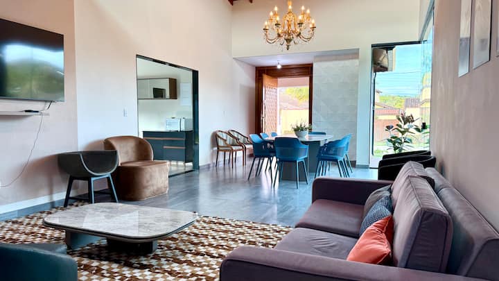 Uma Casa No Interior, Para Ser Feliz E Relaxar! - Guararema