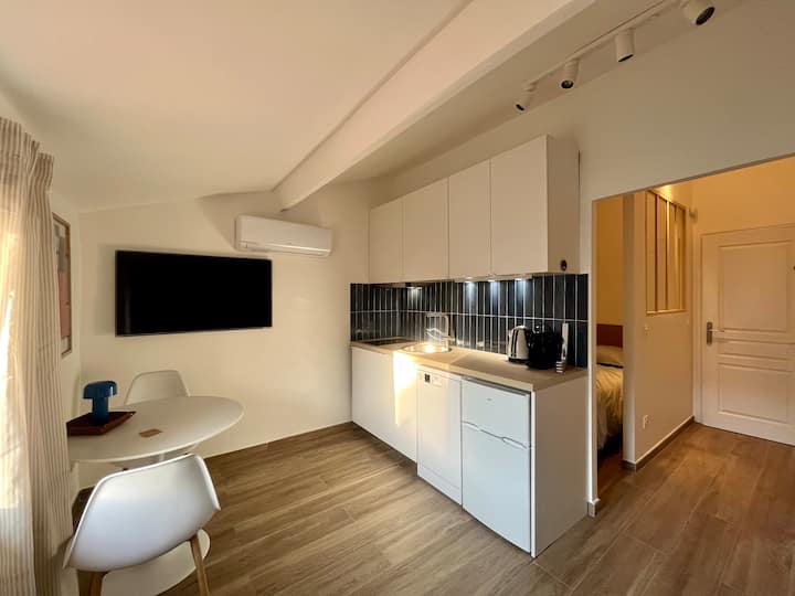Nouveau Magnifique Studio/ 2 Pièces - Carré D’or - Niza