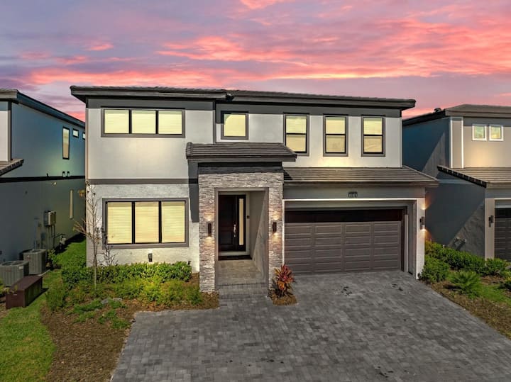 Luxury Villa At International Dr - Orlando