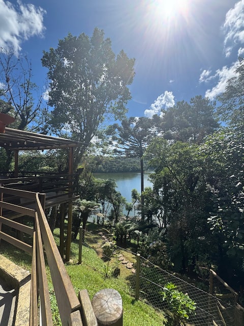 House overlooking the Vossoroca Dam