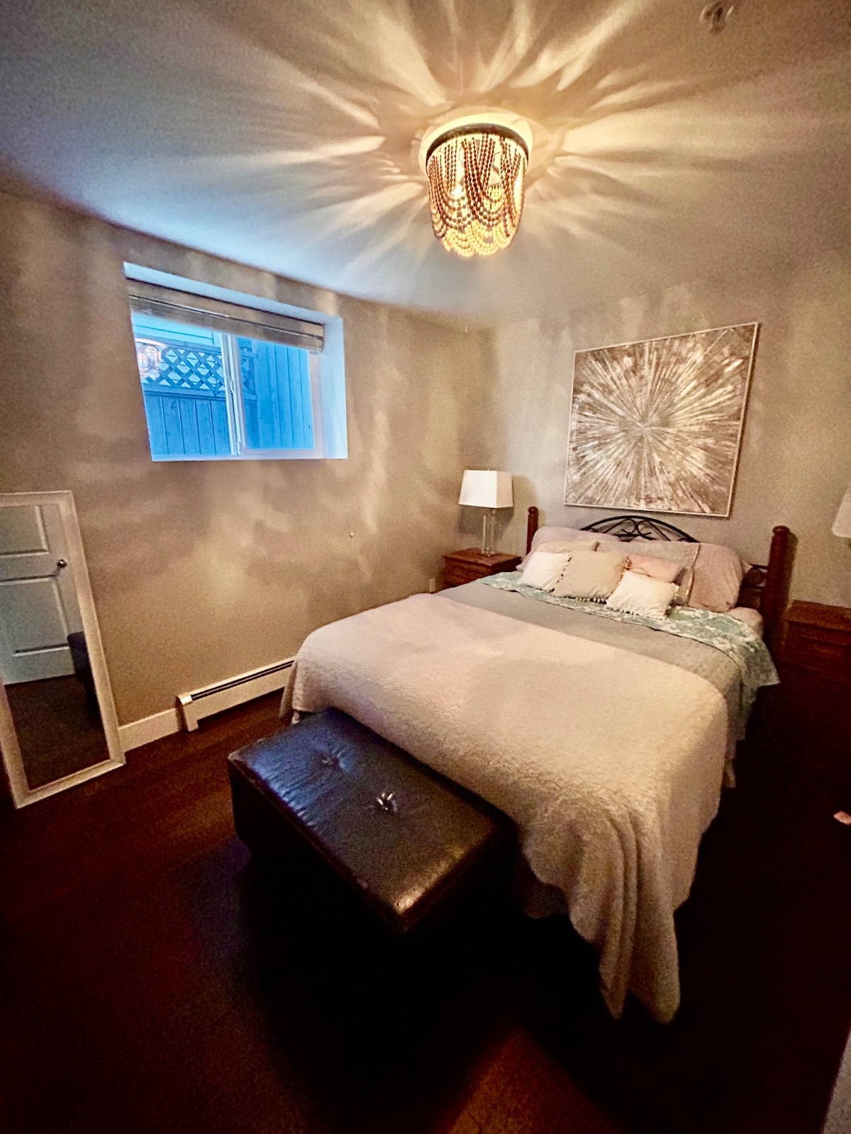 საძინებელი 1