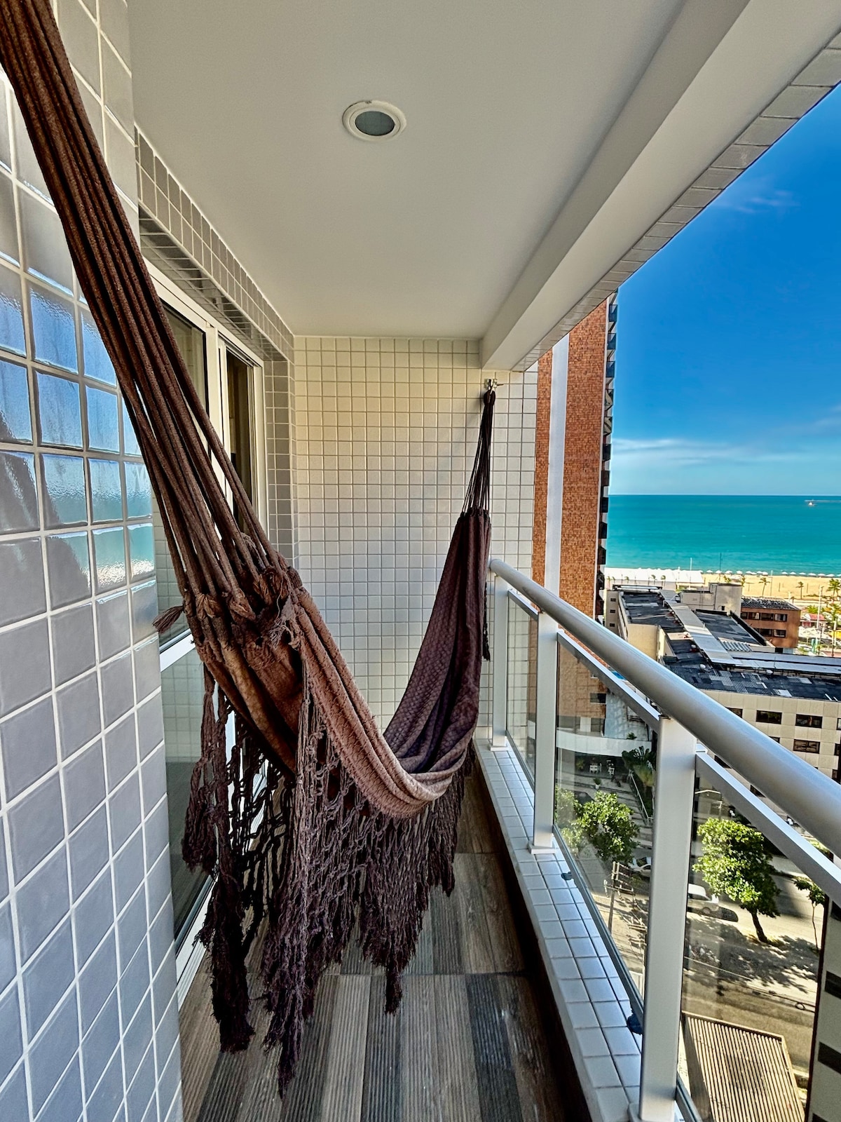 Foto do anúncio de Apartamento fortaleza Meireles em Aldeota, Fortaleza