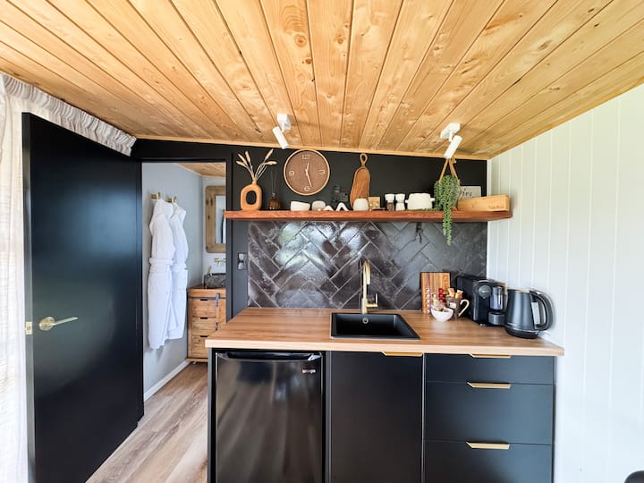 Cosy Alpine View Cabin - New Zealand