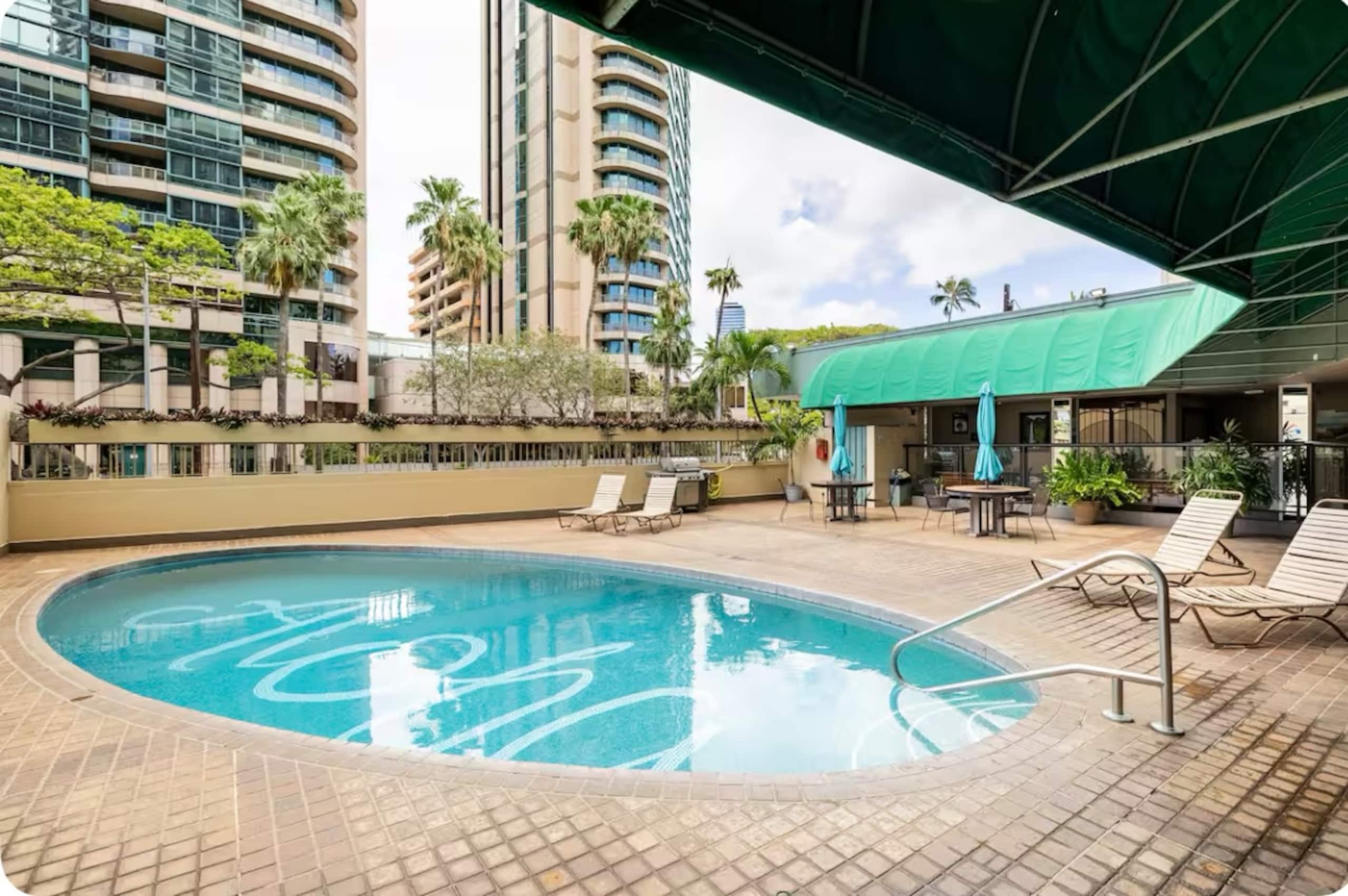 Aloha Kai Chic 2b Washer/Parking - Image 77
