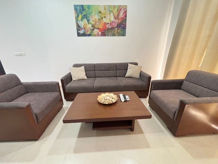 Spacious Flat In Heart Of City - 巴羅達