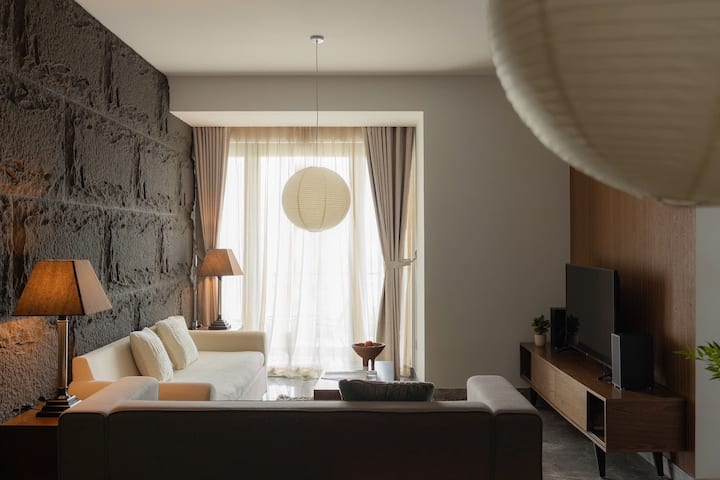 Quiet In The City/3br +3bed/infinity Pool On High - Vietnam