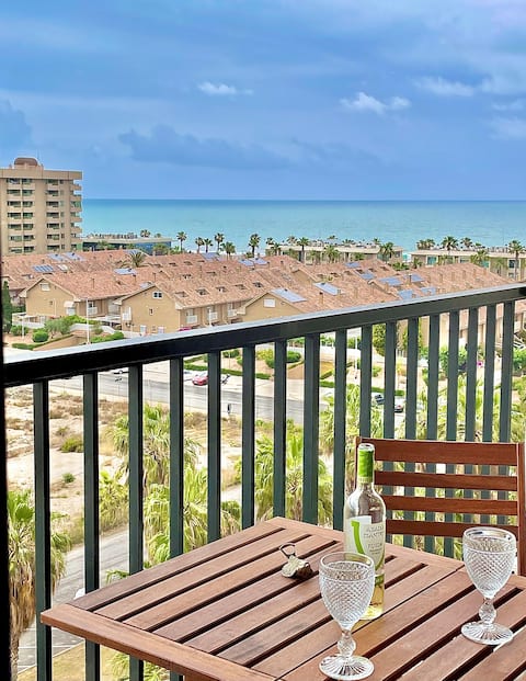 Valencia Beachfront Home 23