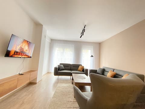 Comfort Apartment, New city center - Free Parking