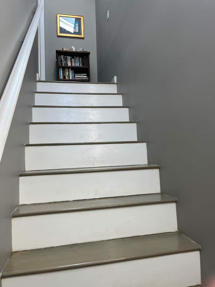 Stepenice do glavne spavaće sobe 