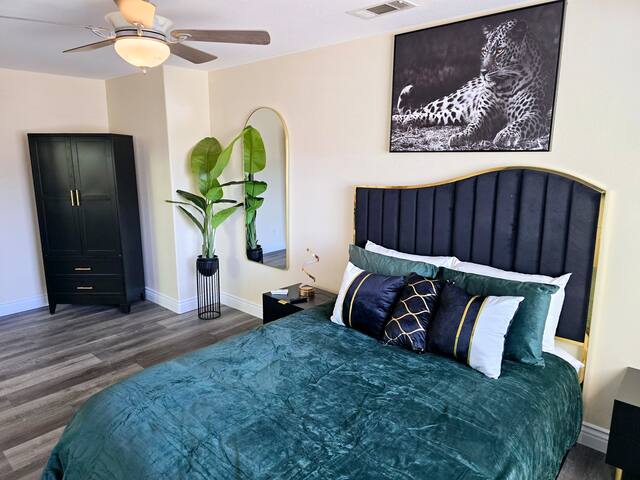 A Comfort Luxury Property! gallery image 4