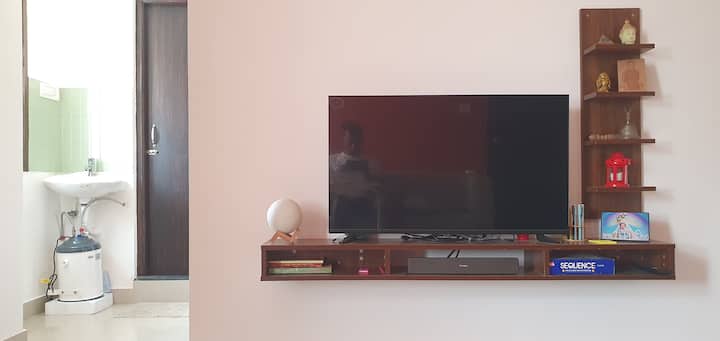 Goearthy - Master Bedroom - Chennai