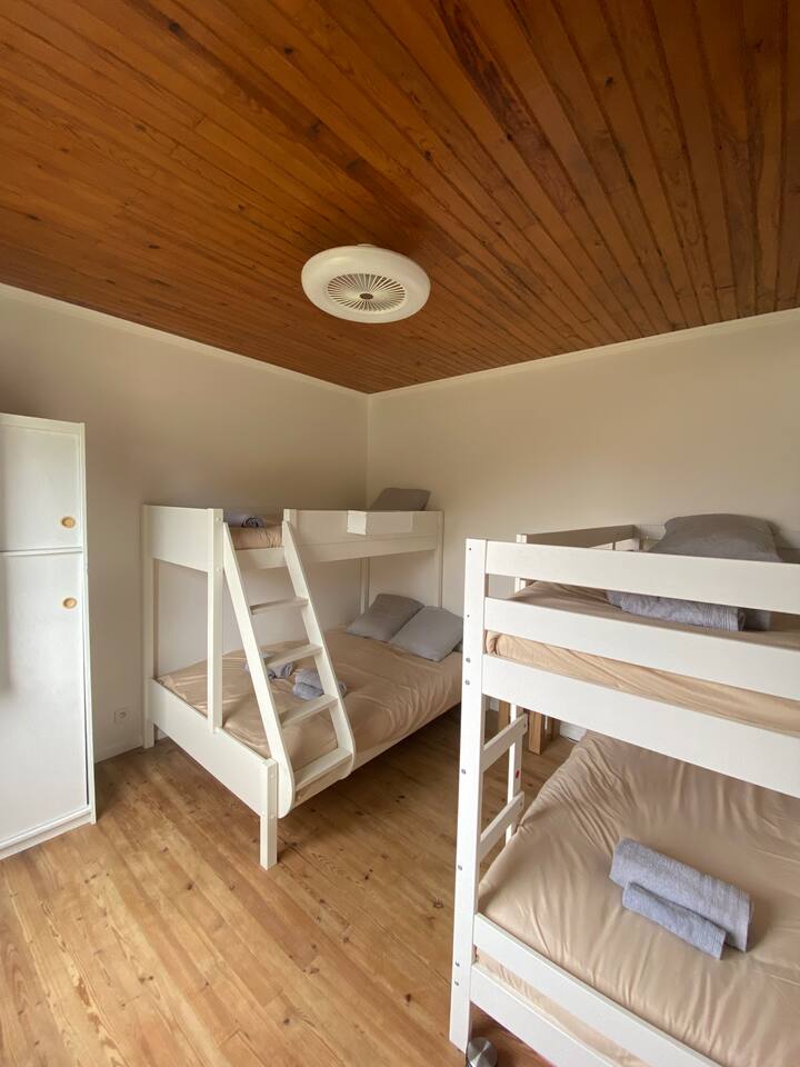 غرفة النوم 2