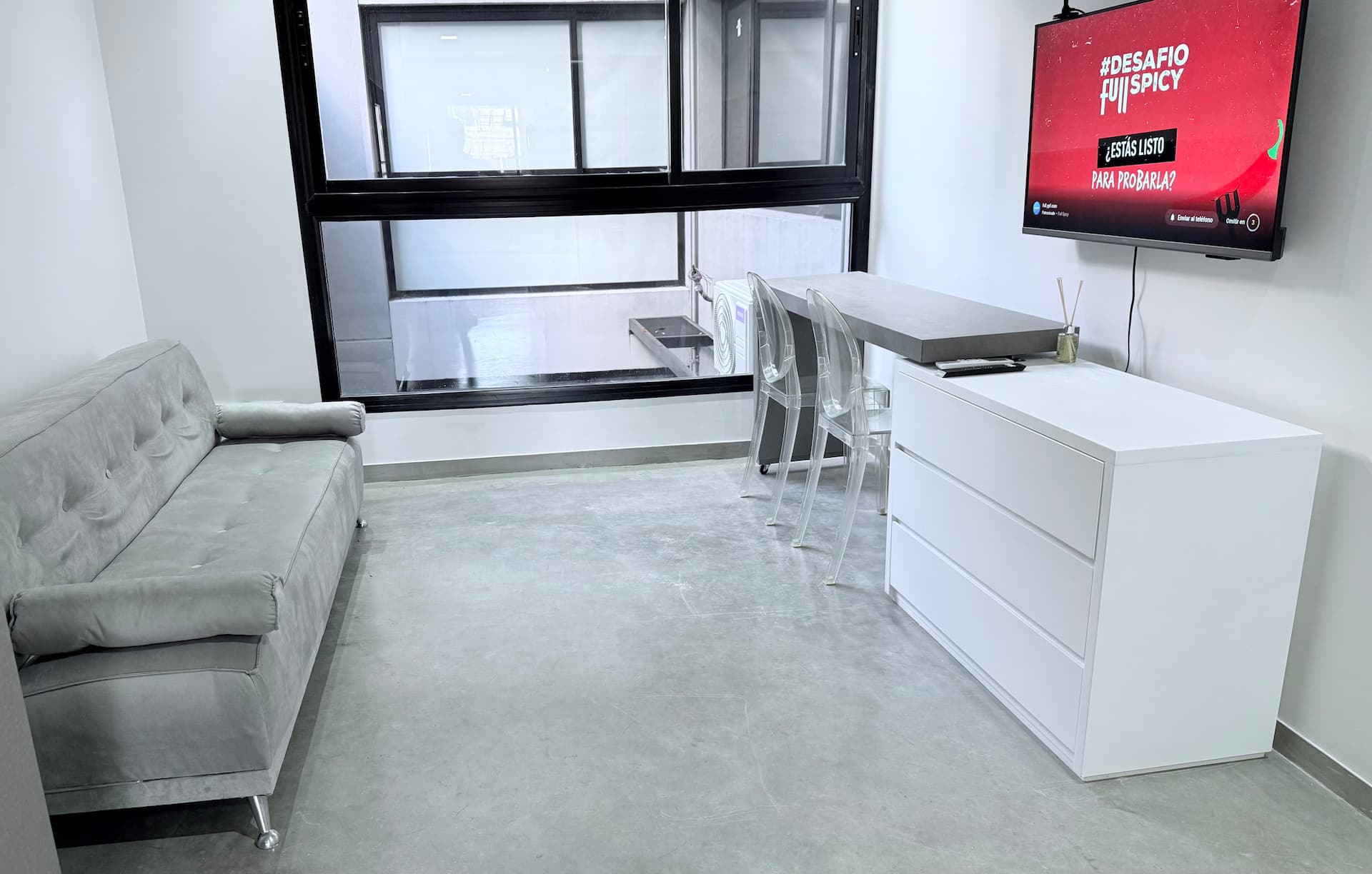 Beautiful and spacious apartment