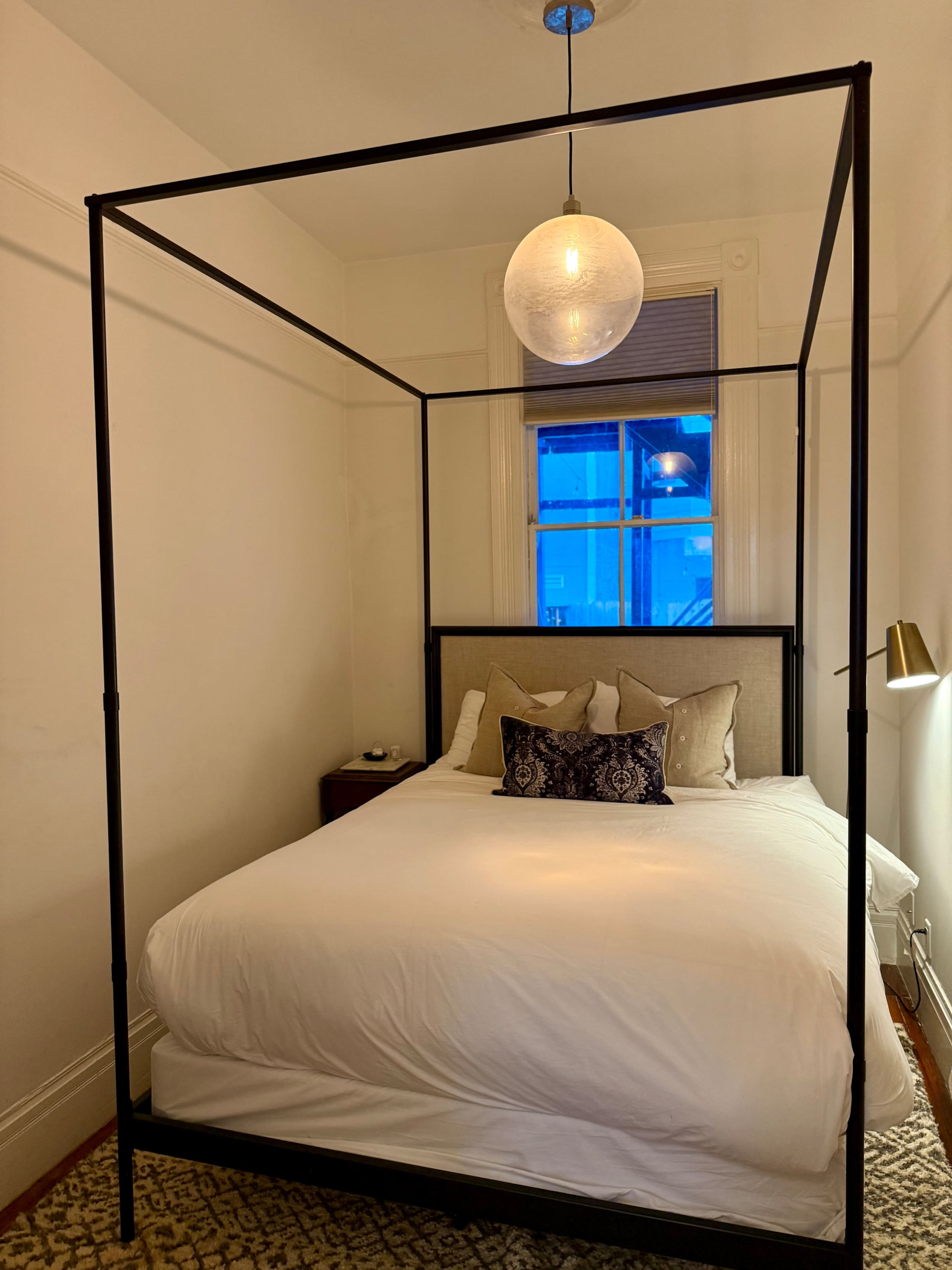 Condo in San Francisco · ★5.0 · 2 bedrooms · 2 beds · 2 baths - Image 22