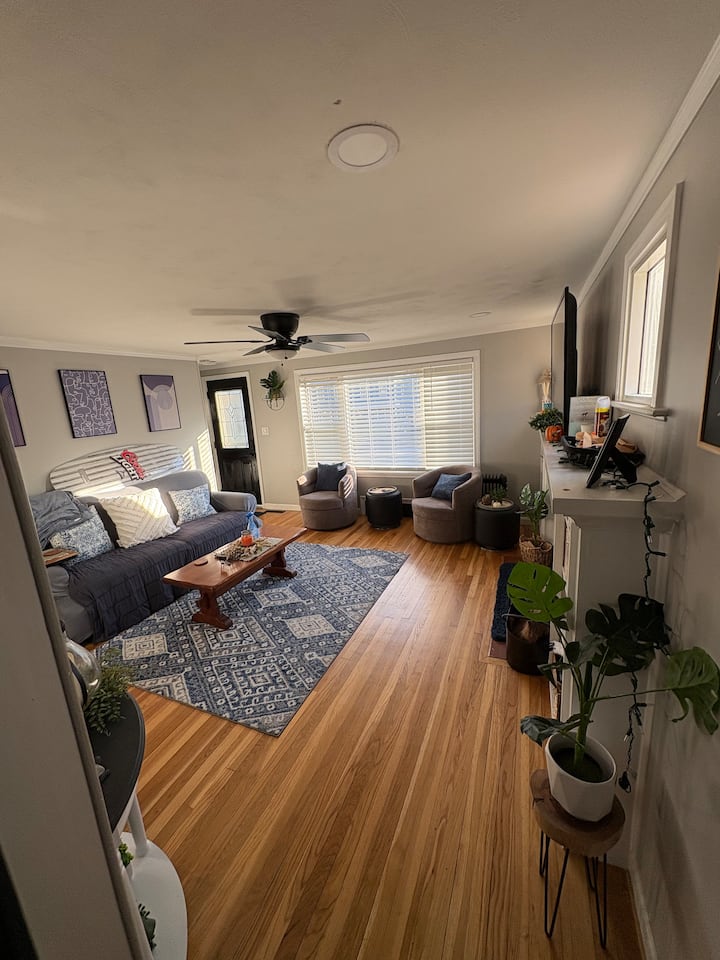 Charming Rockland Gem - Pembroke, MA