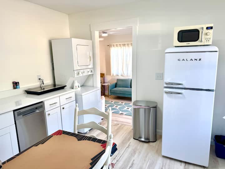 Loft-y Studio + Kitchenette - Saint Augustine, FL