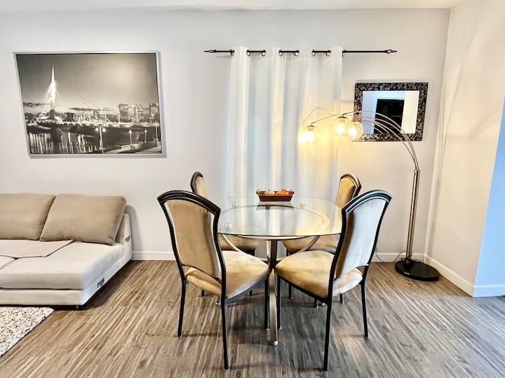 Peg City Urban Retreat/3 Br/entire Home/free Pkg - Winnipeg