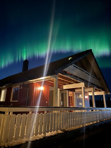 Northern Lights Guide managed Airbnb listing 2