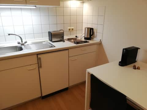 Top performing Airbnb: Best location across the subway in Am Schlachthof