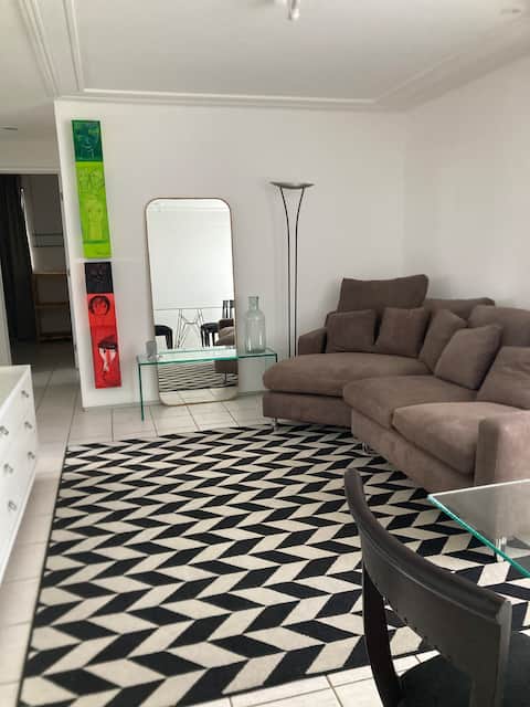Top performing Airbnb: Have a good trip, 50 meters from the beach in Recife
