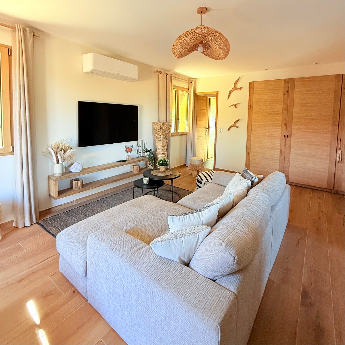 Top performing Airbnb: Casa "Zélie" superb 3-bedroom apartment with sea view, AC, Wifi in Collioure