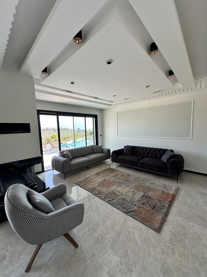 Premium Nefiss Villa With Private Pool - Kuşadası