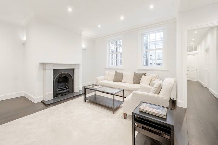 Mayfair gem gallery image 2