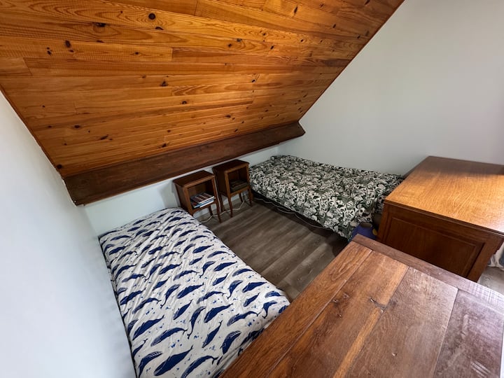 საძინებელი 2