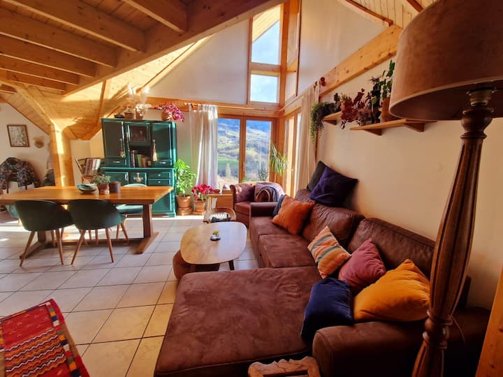 Chambre Privée, Maison Avec Vue. - Les Adrets