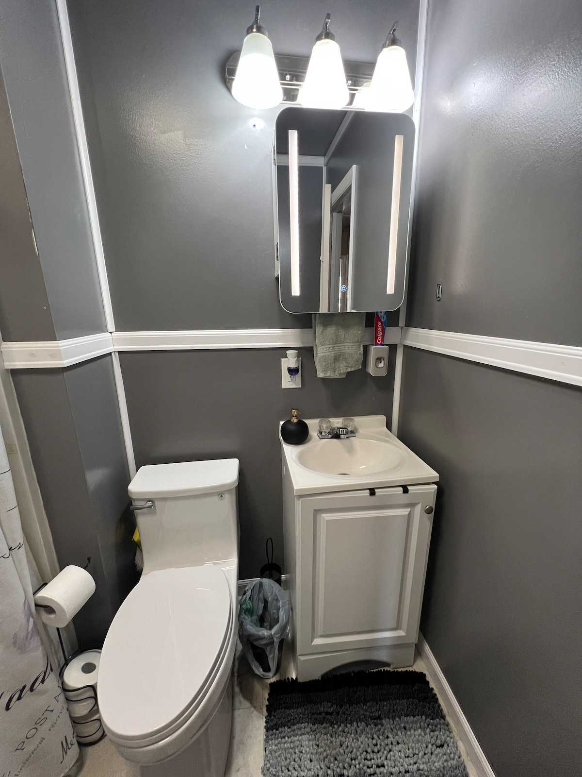 Private Bedroom & Bathroom