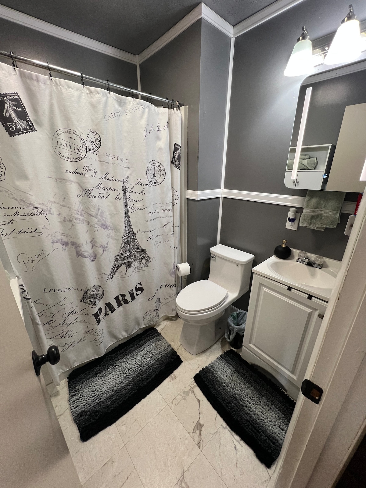Private Bedroom & Bathroom
