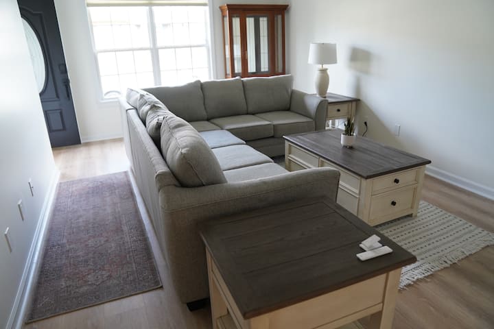 Spacious 2br/2ba: Ideal For Families & Work Trips - Somerville, AL
