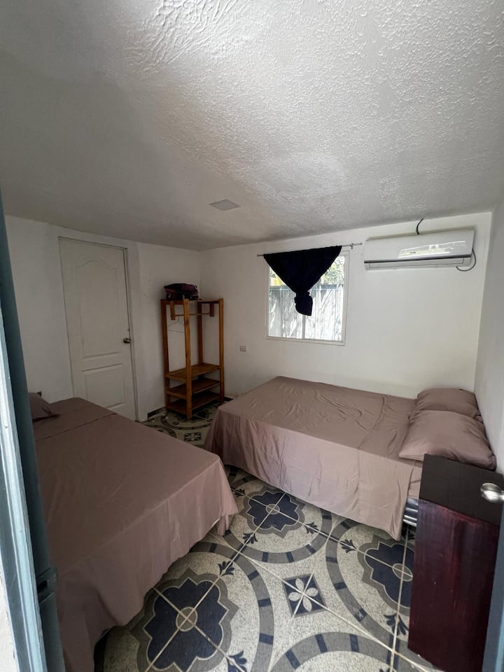 غرفة النوم 1