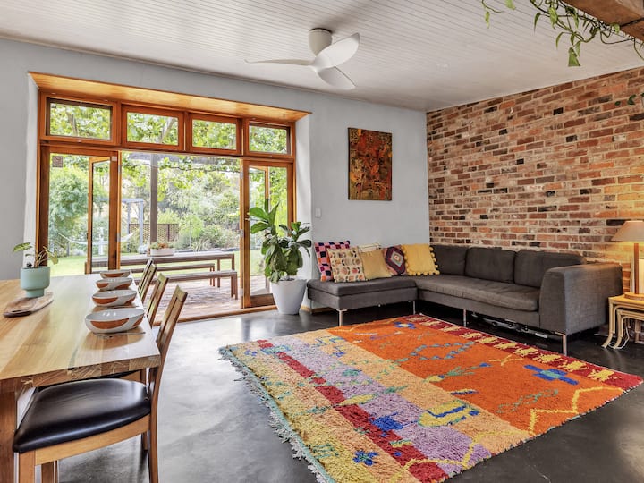 Eco Retreat - House & Studio - Guildford