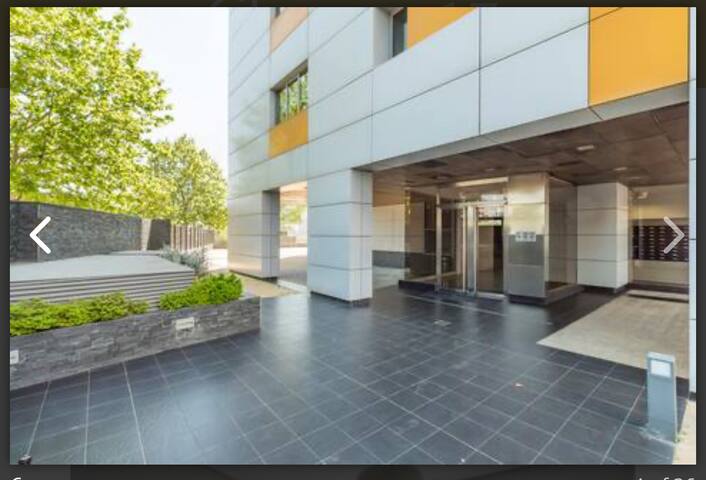 Luminoso Apartamento Doble con Terraza Privada gallery image 5