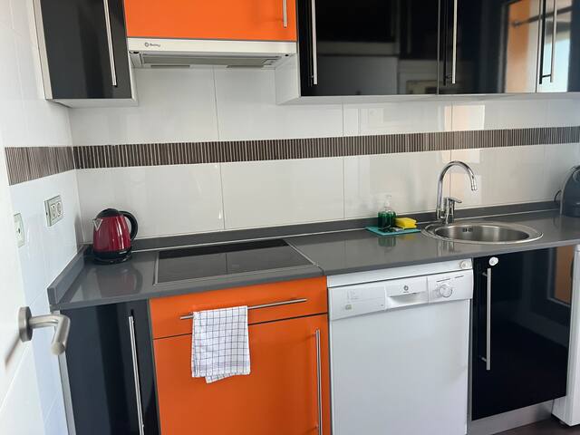 Luminoso Apartamento Doble con Terraza Privada gallery image 3