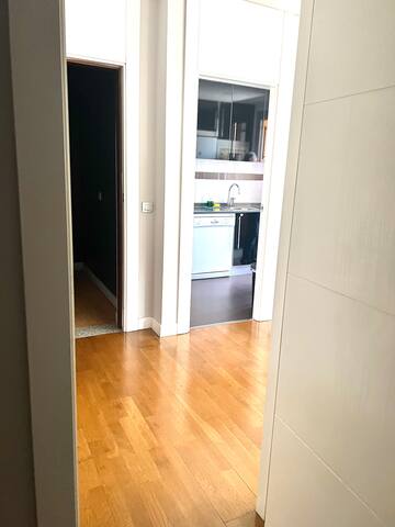 Luminoso Apartamento Doble con Terraza Privada gallery image 4